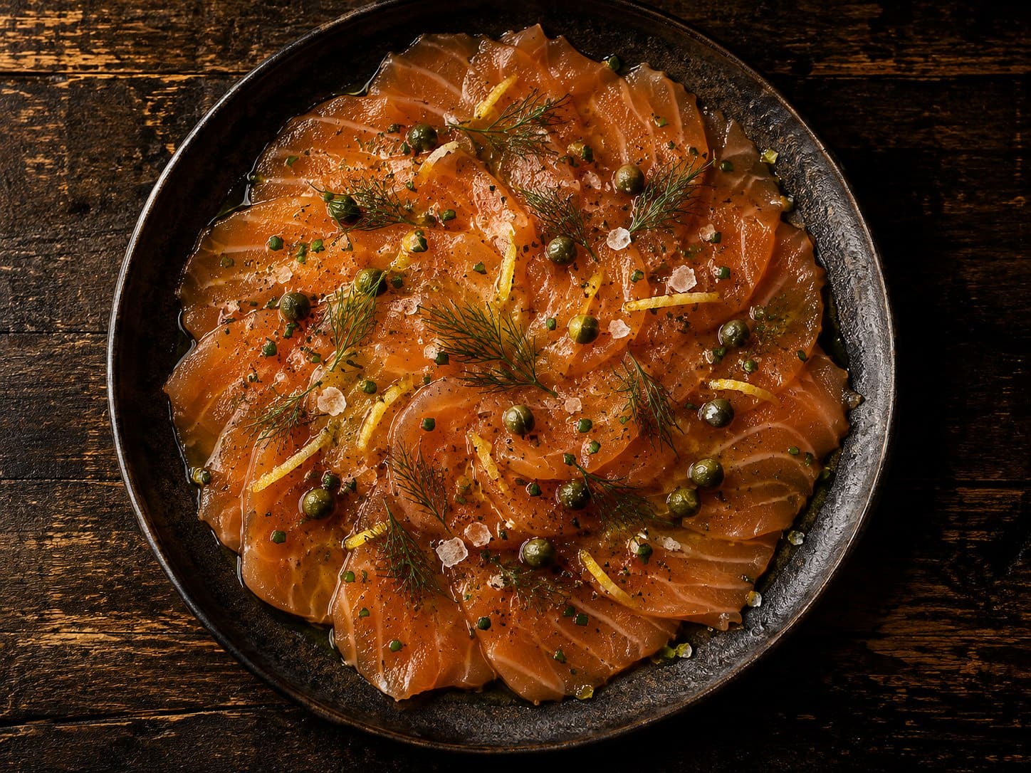Carpaccio de salmão